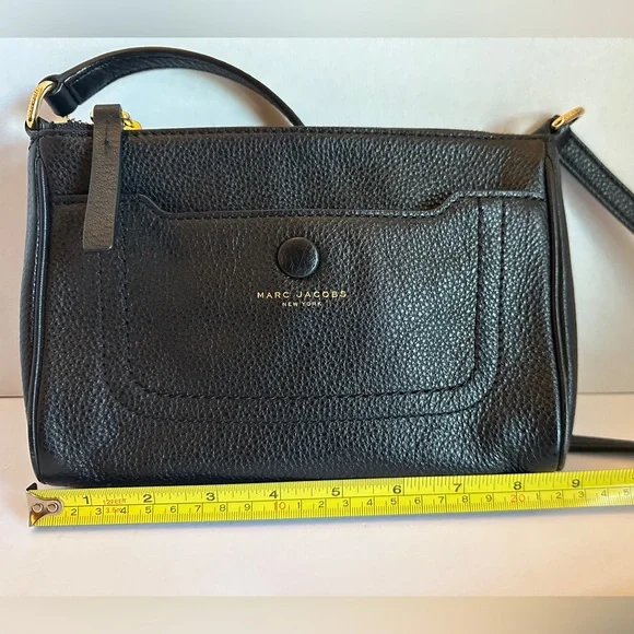 Marc Jacobs Black Pebbled Leather Crossbody Bag - Picture 3 of 9